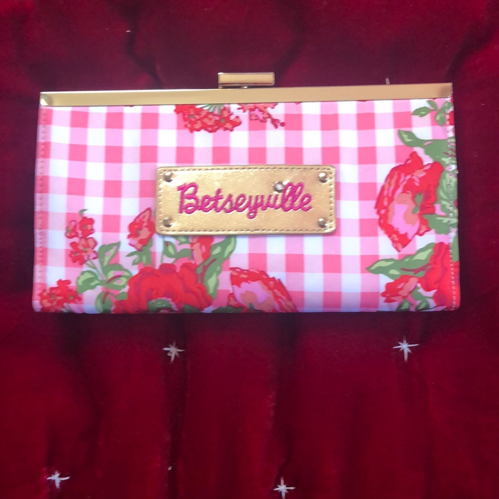 Betsey Johnson Pink Floral Wallet - Picture 1 of 3